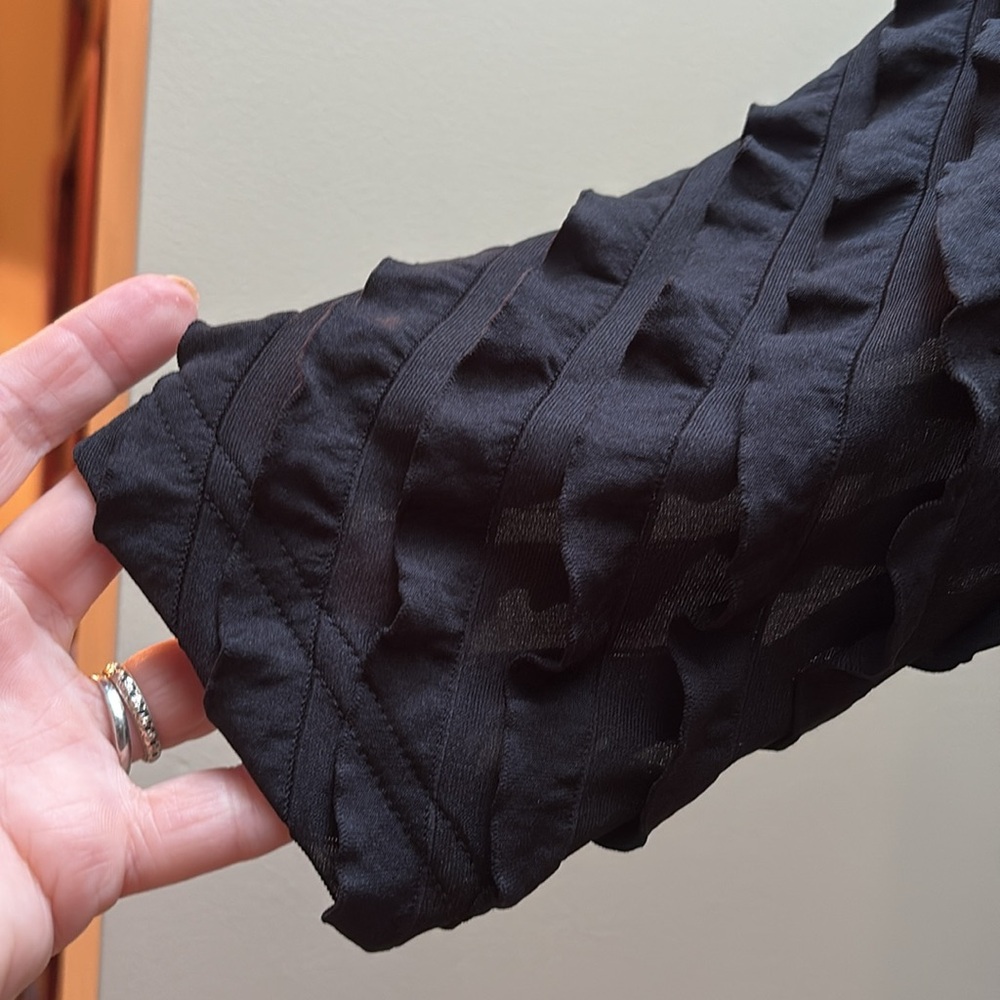 8/$20 Drapers And Damons blouse Black 3/4 Sleeve Size petite Medium textured - Picture 6 of 7